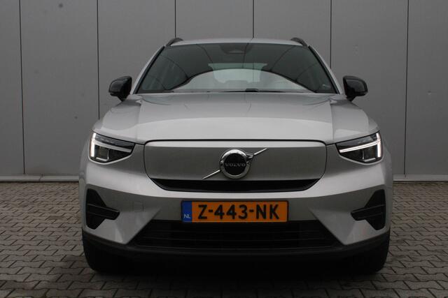 Volvo XC40 Single Motor Essential 69 kWh | Trekhaak | All Season banden | Subsidie