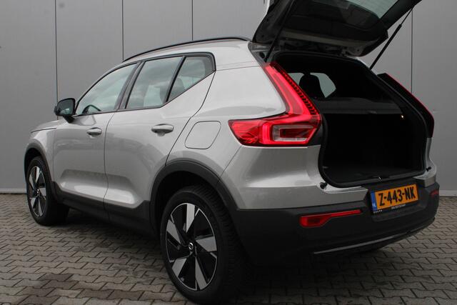 Volvo XC40 Single Motor Essential 69 kWh | Trekhaak | All Season banden | Subsidie
