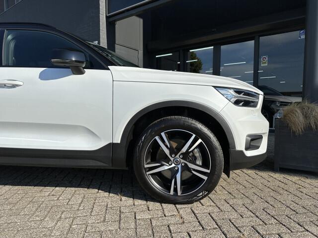 Volvo XC40 1.5 T5 Recharge R-Design Expression