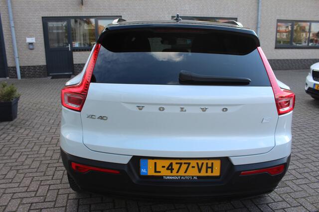 Volvo XC40 Recharge Twin Plus Camera | Keyless