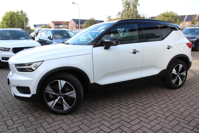 Volvo XC40 Recharge Twin Plus Camera | Keyless