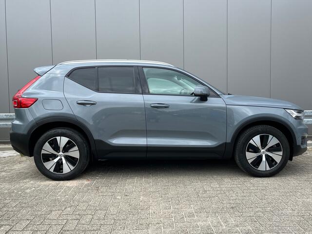 Volvo XC40 1.5 T5 Twin Engine Momentum Pro Panorama dak / 360 Camera / Full LED / NAP