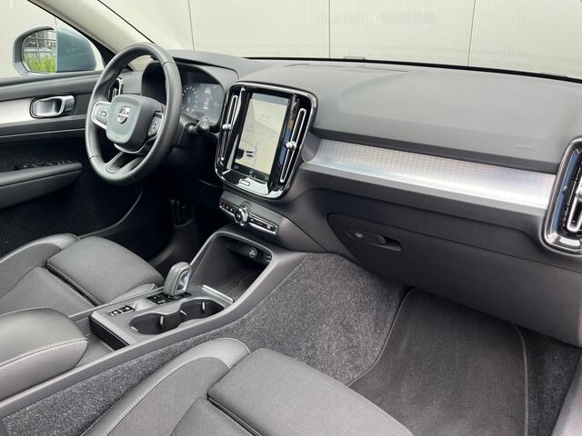 Volvo XC40 1.5 T5 Twin Engine Momentum Pro Panorama dak / 360 Camera / Full LED / NAP