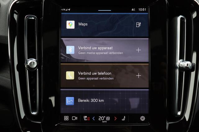 Volvo XC40 Single Motor Extended Range Plus 82 kWh - IntelliSafe Assist & Surround - Verwarmde voorstoelen & stuur - Parkeersensoren voor & achter - Warmtepomp - Draadloze tel. lader - Elektr. inklapbare trekhaak - 19' LMV