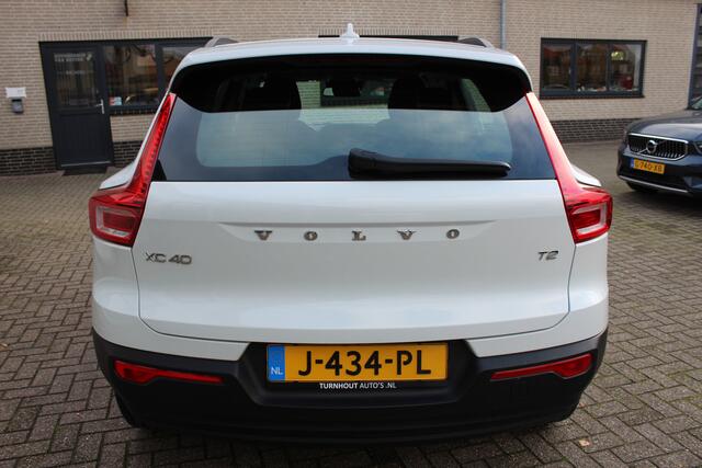 Volvo XC40 1.5 T2 Momentum AUTOMAAT | NL auto | elektr.trekhaak