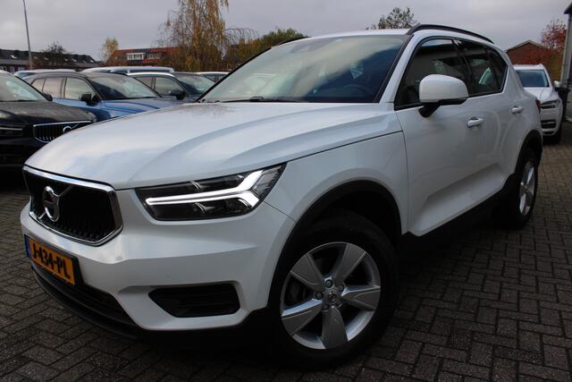 Volvo XC40 1.5 T2 Momentum AUTOMAAT | NL auto | elektr.trekhaak