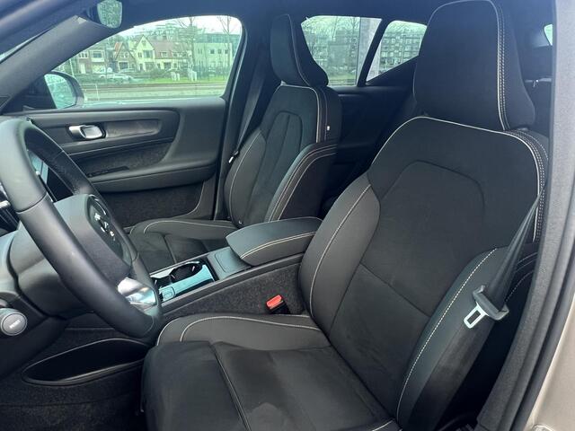 Volvo XC40 Single Motor Plus 69 kWh Elektrisch, Automaat, Bright dusk metallic, Nubuck / microtech bekleding, Stoelverwarming, Stuurverwarming, Extra getinte ramen vanaf B-stijl, 19 inch wielen met all-season banden,
