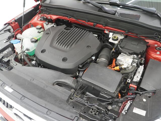 Volvo XC40 1.5 T5 Recharge | Panoramadak | Leder | Keyless | Camera | Stuur/stoelverwarming