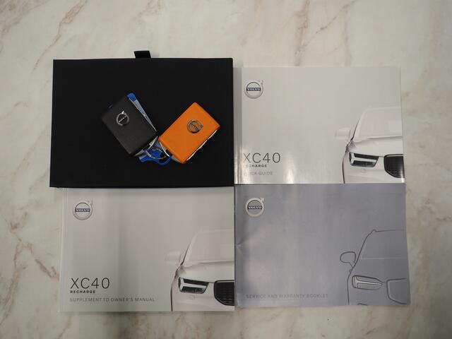 Volvo XC40 1.5 T5 Recharge | Panoramadak | Leder | Keyless | Camera | Stuur/stoelverwarming