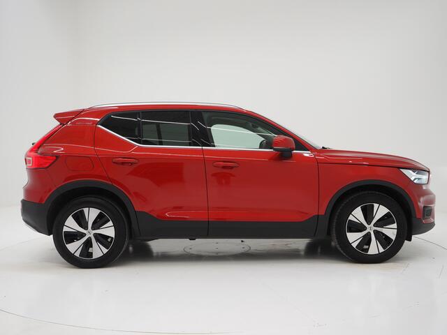 Volvo XC40 1.5 T5 Recharge | Panoramadak | Leder | Keyless | Camera | Stuur/stoelverwarming
