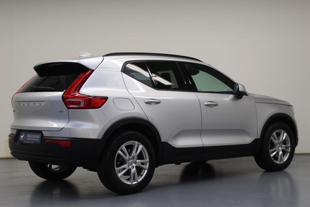 Volvo XC40 T4 Momentum | Rijklaarprijs | Stoelverwarming | BLIS |