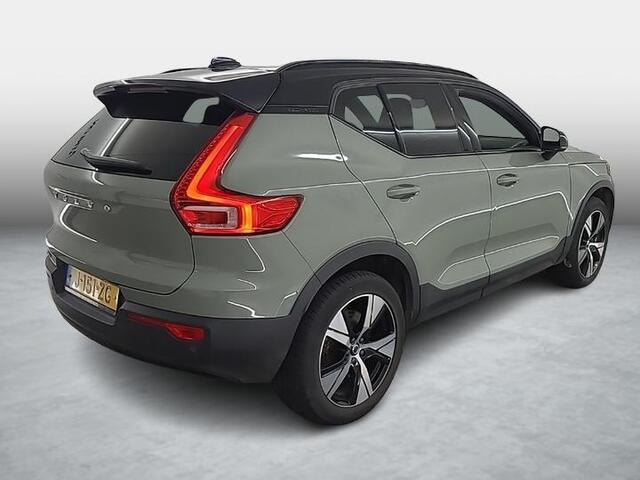 Volvo XC40 Recharge P8 AWD R-Design | adaptive cruise control| apple carplay | kunstlederen/alcantara bekleding | verwarmde voorstoelen | lichtmetalen velgen 19" |