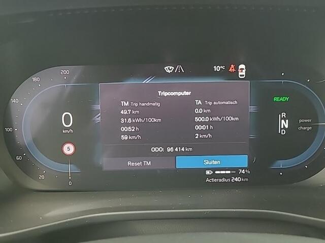 Volvo XC40 Recharge P8 AWD R-Design | adaptive cruise control| apple carplay | kunstlederen/alcantara bekleding | verwarmde voorstoelen | lichtmetalen velgen 19" |