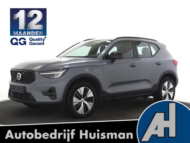 Volvo XC40 1.5 T4 Recharge 155kW/211pk DCT7 Plus Dark Facelift!! NAPPALEDER + ADAPT.CRUISE + PILOT ASSIST + NAVI SENSUS + BLIS + LANE ASSIST + EL.STOELEN + STOELVERWARMING V&A + STUURVERWARMING + CAMERA + KEYLESS ENTRY&GO + PARKSENSOREN V&A + 18" LM-VELGEN!!