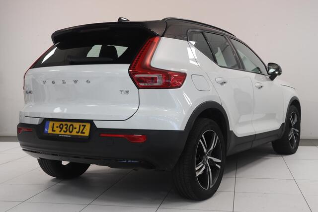 Volvo XC40 1.5 T3 Automaat | R-Design | Schuif kanteldak | Harman & Kardon | electr. achterklep | rondom zicht camera |