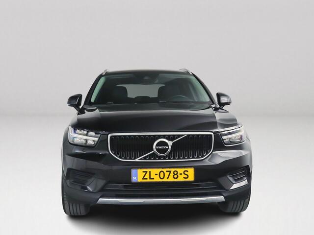 Volvo XC40 T3 Aut. Momentum Pro | Stoelverwarming | Parkeercamera | Trekhaak