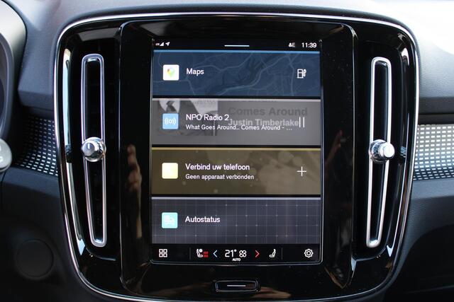 Volvo XC40 Recharge P8 AWD 408PK R-Design, Visual Park Assist incl. 360° Camera | Harman/Kardon Premium Geluidssysteem | Adaptive Cruise Control Met Pilot Assist | BLIS Dodehoekdetectie | Verwarmbare Voorstoelen | Stuurwielverwarming | Keyless Entry | Elektrisch Bed
