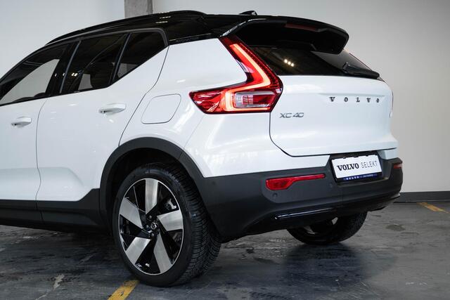 Volvo XC40 Single Motor Extended Range Ultimate 82 kWh | Panoramadak | Google infotainment | 360° parkeercamera | Stoel en stuurwiel verwarming | 20'' lichtmetalen velgen | Parkeersensoren voor + achter | Electrische bedienbare voorstoelen