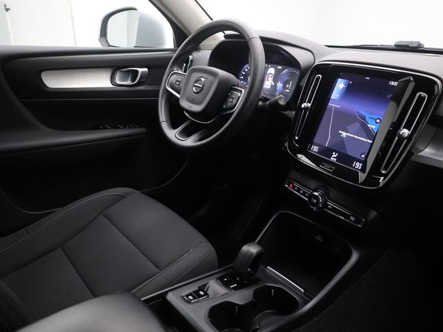 Volvo XC40 1.5 T4 Recharge Inscription Expression | BLACK EDITION | KEYLESS