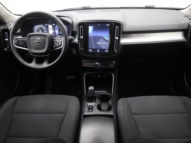 Volvo XC40 1.5 T4 Recharge Inscription Expression | BLACK EDITION | KEYLESS