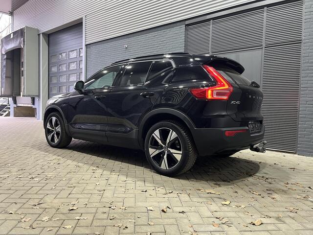 Volvo XC40 Recharge Plus | ACC | BLIS | Trekhaak | Stoel+Stuurverwarming | Camera | 19 Inch
