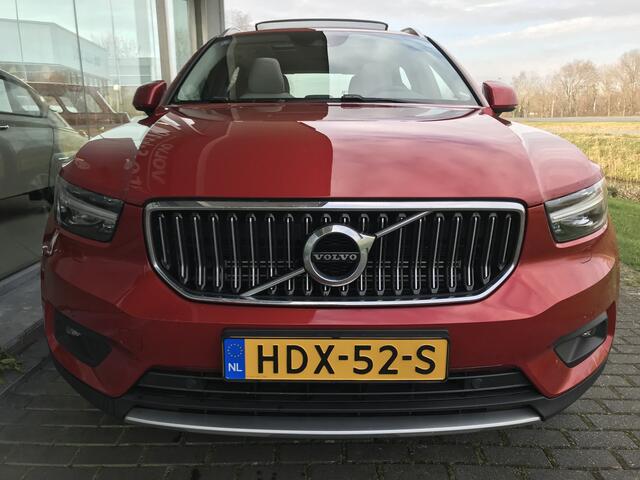 Volvo XC40 1.5 T5 Plug-in hybrid Inscription | Rijklaar incl 12 mnd Bovag | Panoramadak Trekhaak Keyless Camera