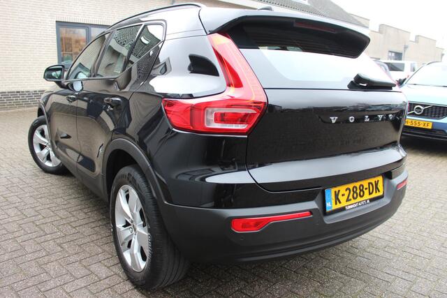 Volvo XC40 1.5 T2 Momentum Automaat | NL auto | Apple carplay