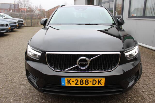 Volvo XC40 1.5 T2 Momentum Automaat | NL auto | Apple carplay