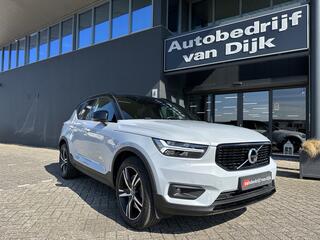 volvo-xc40-1.5-t4-recharge-r-design