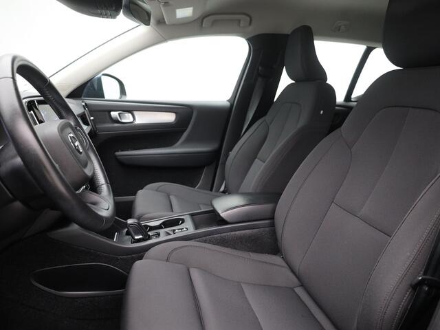 Volvo XC40 1.5 T4 Recharge Inscription Expression | BLACK | CAMERA | KEYLESS