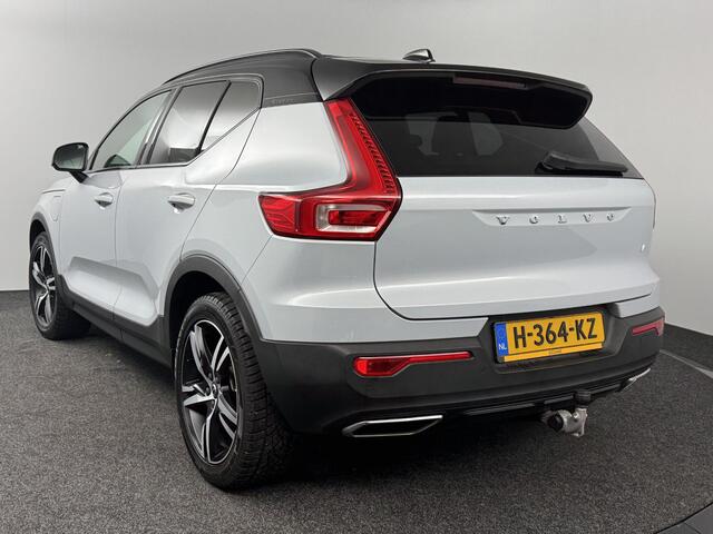 Volvo XC40 1.5 T5 Twin Engine R-Design | Panoramadak | Trekhaak | Apple Carplay