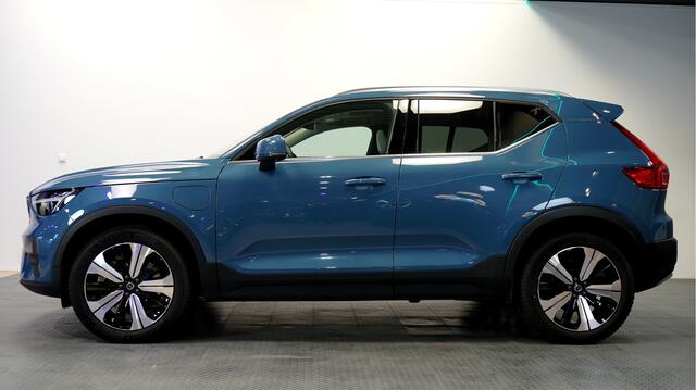 Volvo XC40 1.5 T5 Plug-in Hybrid 193kW/262pk DCT7 Ultimate Bright PANORAMADAK + HARMAN/KARDON + ADAPT.CRUISE + PILOT ASSIST + NAVI SENSUS + LANE ASSIST + EL.STOELEN + STOELVERWARMING + STUURVERWARMING + CAMERA + KEYLESS + PARKSENSOREN V&A + 19" LM-VELGEN!