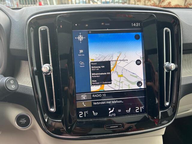 Volvo XC40 1.5 T3 Inscription | Trekhaak | Harman/Kardon | 360° Camera | Panorama Schuifdak | Leder | Adaprieve Cruise controle | Blis |