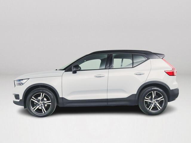 Volvo XC40 T3 Aut. R-Design | Trekhaak | Parkeercamera | Panoramadak