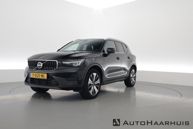 Volvo XC40 T4 Recharge Plus Bright | Navi | Elek. Trekhaak | Pilot Assist | Camera | Stoel- Stuurverw.