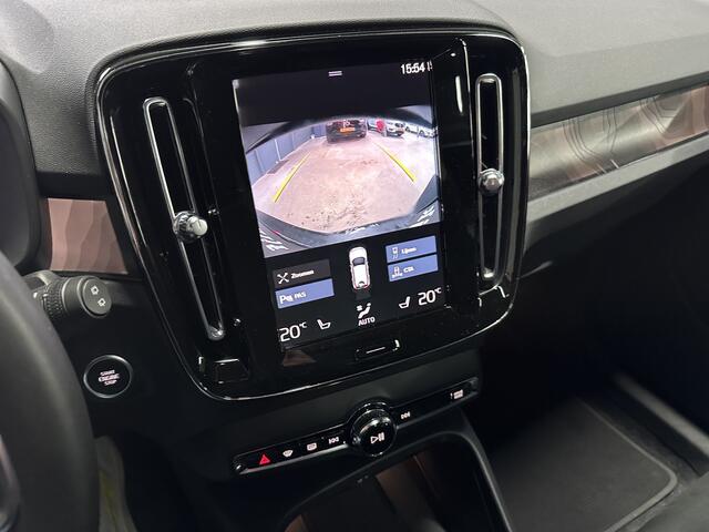 Volvo XC40 1.5 T4 Plug-in hybrid Ultimate Dark