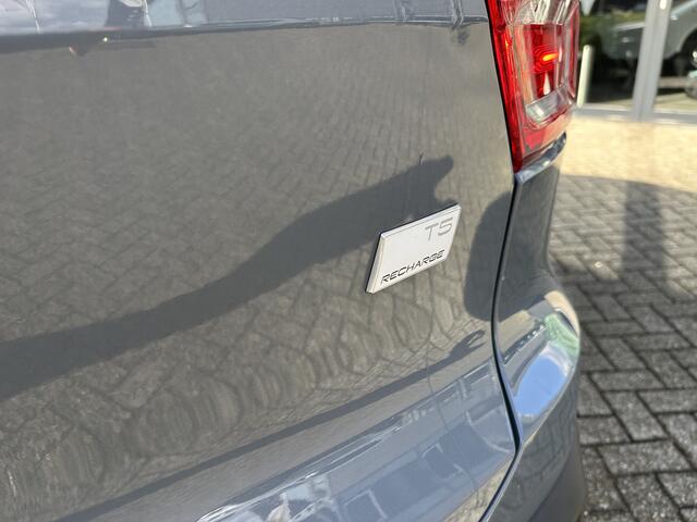 Volvo XC40 1.5 T5 Plug-in hybrid Ultimate Dark