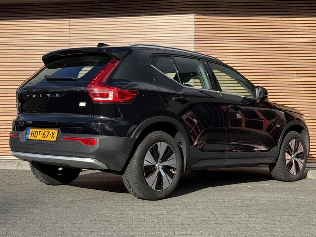 Volvo XC40 1.5 T4 Plug-in hybrid Plus Bright Dodehoek / Leer / Navi / Camera / Adapt. Cruise