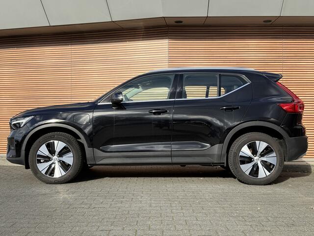 Volvo XC40 1.5 T4 Plug-in hybrid Plus Bright Dodehoek / Leer / Navi / Camera / Adapt. Cruise