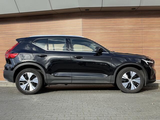 Volvo XC40 1.5 T4 Plug-in hybrid Plus Bright Dodehoek / Leer / Navi / Camera / Adapt. Cruise
