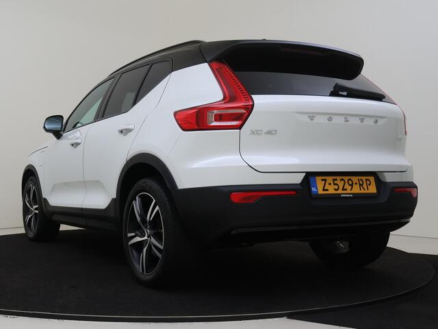 Volvo XC40 1.5 T5 Recharge R-Design 262 pk Automaat | Panoramadak | Navigatie | Camera