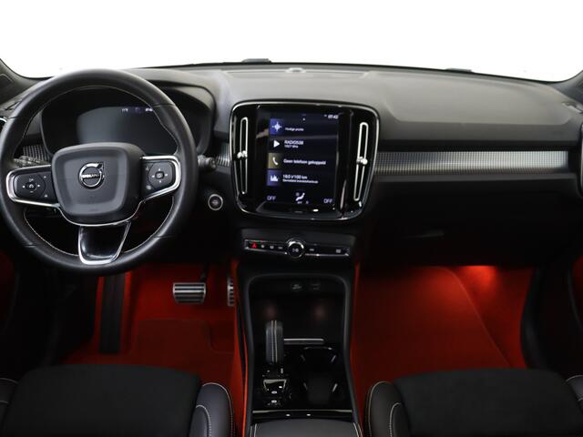 Volvo XC40 1.5 T5 Recharge R-Design 262 pk Automaat | Panoramadak | Navigatie | Camera