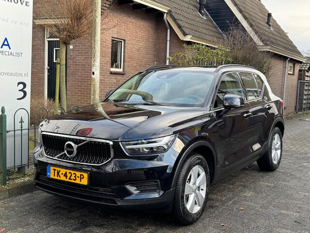 Volvo XC40 2.0 T4