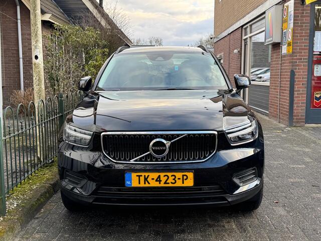 Volvo XC40 2.0 T4