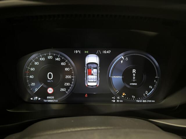 Volvo XC40 1.5 T4 Recharge R-Design Aut. | panorama | navi | 360camera |