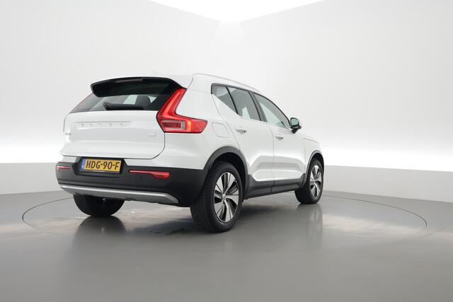 Volvo XC40 T4 Recharge Inscription Expression | Apple Carplay | Achterruitrijcamera | Stoel - stuurverwarm. | Elek. achterklep |