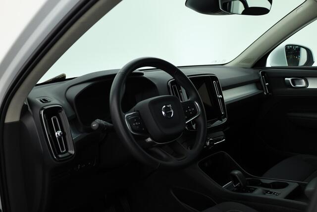 Volvo XC40 T4 Recharge Inscription Expression | Apple Carplay | Achterruitrijcamera | Stoel - stuurverwarm. | Elek. achterklep |