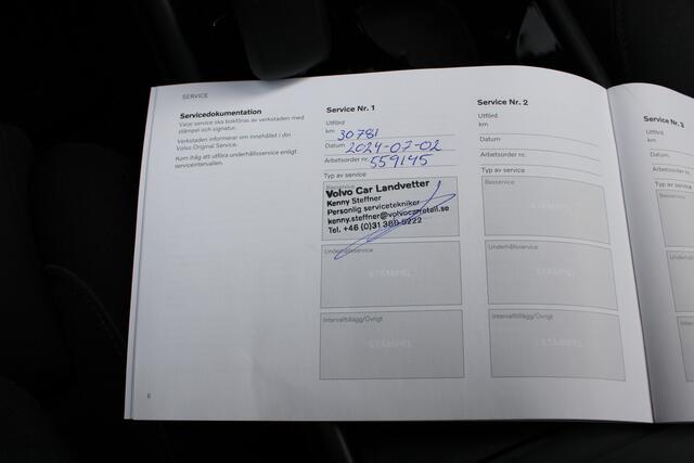 Volvo XC40 Single Motor Extened Range Core 82 kWh | Trekhaak | Warmtepomp | Stoeverwarming
