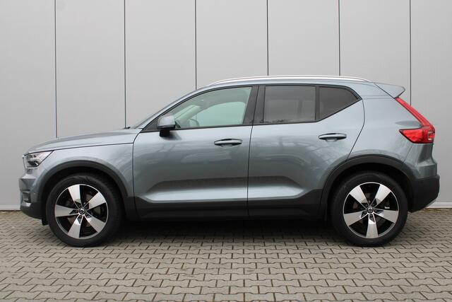 Volvo XC40 2.0 T5 AWD Intro Edition | Trekhaak | 360 graden camera | Panoramadak |