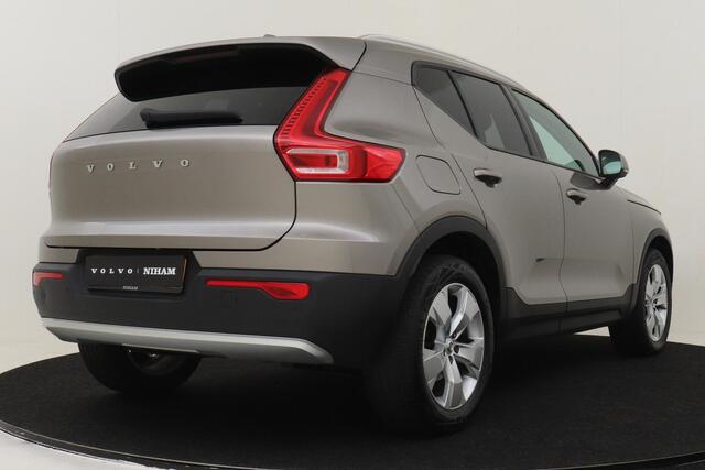 Volvo XC40 T3 AUT. MOMENTUM PRO -BLIS|CAMERA|CLIMATE|KEY-LESS|CARPLAY